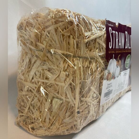 FloraCraft Decorative Straw Bale 5” x 6” x 13” Natural Sun-Baked Indoor/Outdoor - Picture 5 of 5